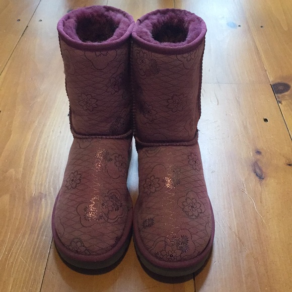 Ugg short boots - Picture 8 of 9